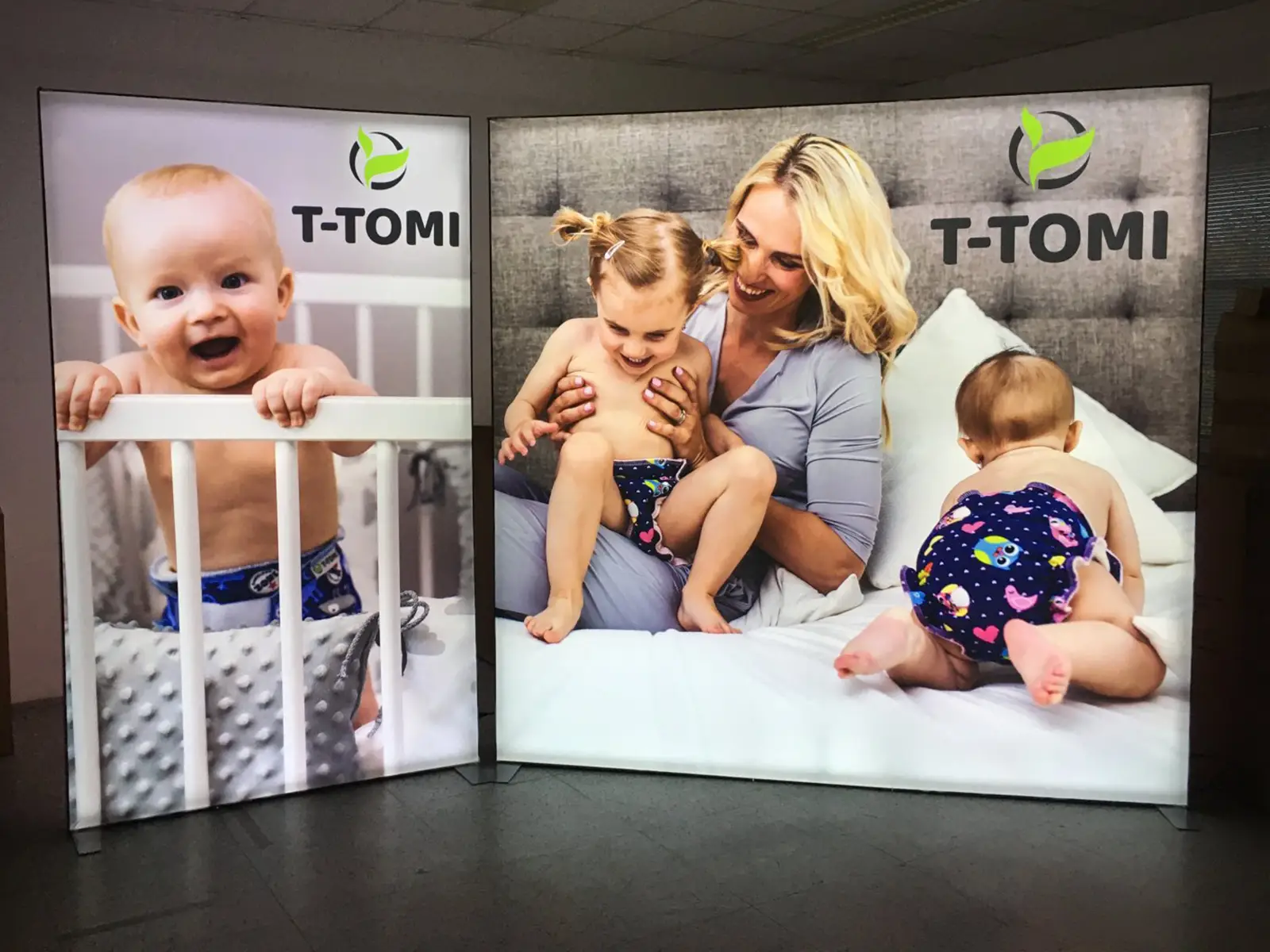 Světelná stěna ISOframe Lightbox a ISOframe Wave pro Notino